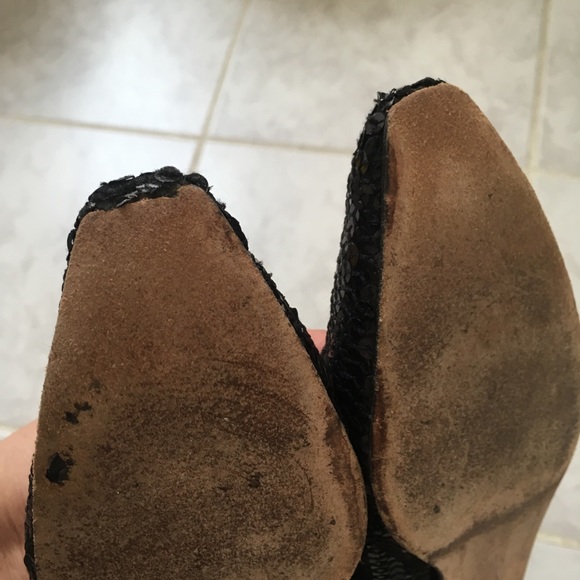 Manolo Blahnik Black Sequin Ballet Flats - Picture 9 of 10